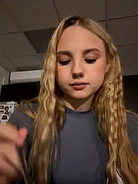 Sky Cutie online show from September 2025 04:56:01 AM