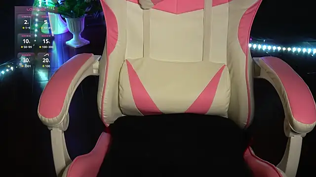 AnitaVon online show from November 2025 04:38:02 AM