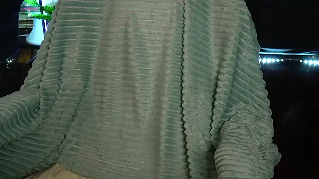 Snapshot of AnitaVon chatting on February 2026 04:13:01 AM AnitaVon online show from February 2026 04:13:01 AM