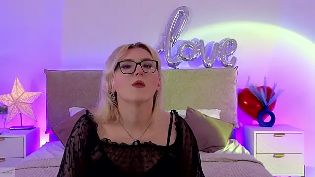 Jules night online show from May 2026 09:32:01 PM