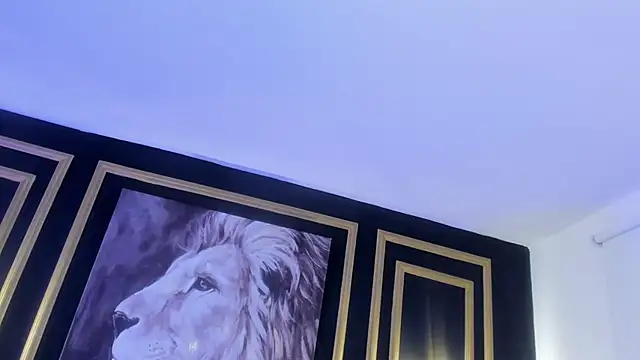 doll eyees  online show from October 2025 07:48:01 PM