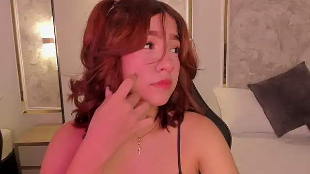 doll eyees  online show from September 2025 02:28:02 AM