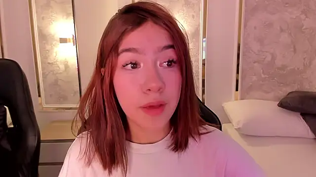 doll eyees  online show from October 2025 03:11:02 AM