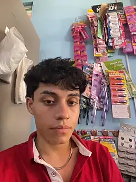 Snapshot of Dani_rivass chatting on September 2025 03:39:02 PM Dani rivass online show from September 2025 03:39:02 PM