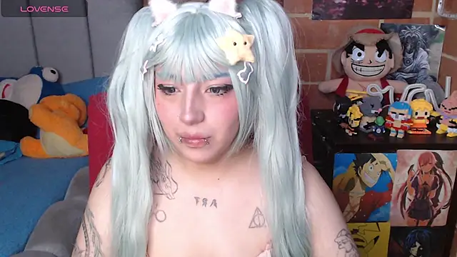  alexa19pretty  online show from April 2026 06:45:01 PM