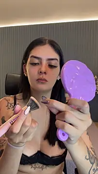 AliceRitter online show from December 2025 05:17:02 PM