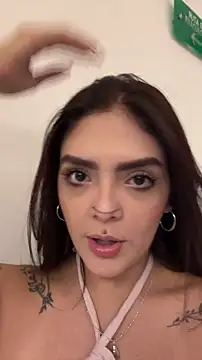 Snapshot of AliceRitter chatting on July 2026 11:24:01 PM AliceRitter online show from July 2026 11:24:01 PM