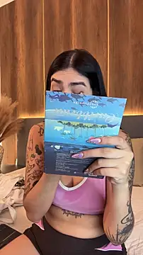 AliceRitter online show from November 2025 05:24:01 PM