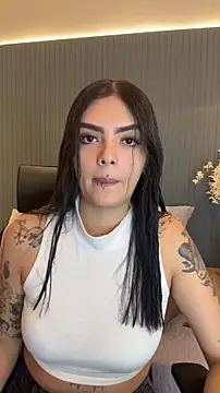 AliceRitter online show from December 2025 05:18:01 PM