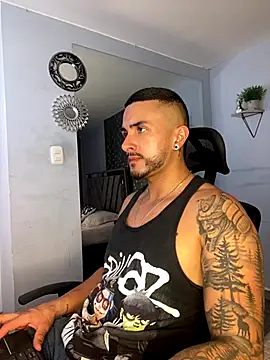 Snapshot of ALEXXX_KING chatting on September 2025 07:25:02 PM ALEXXX KING online show from September 2025 07:25:02 PM