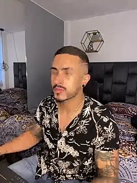 Snapshot of ALEXXX_KING chatting on January 2026 01:04:02 PM ALEXXX KING online show from January 2026 01:04:02 PM