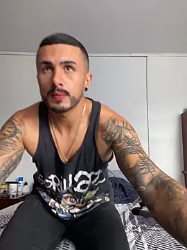 Snapshot of ALEXXX_KING chatting on October 2025 03:26:02 PM ALEXXX KING online show from October 2025 03:26:02 PM