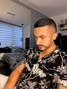 Snapshot of ALEXXX_KING chatting on October 2025 12:31:02 PM ALEXXX KING online show from October 2025 12:31:02 PM