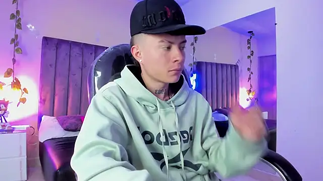 Nascary Fox online show from January 2026 02:31:02 PM