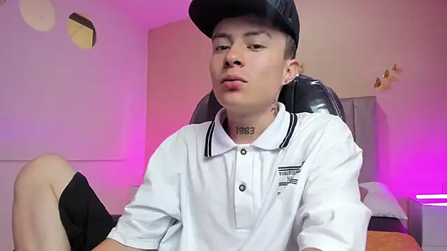 Nascary Fox online show from March 2026 01:02:02 PM