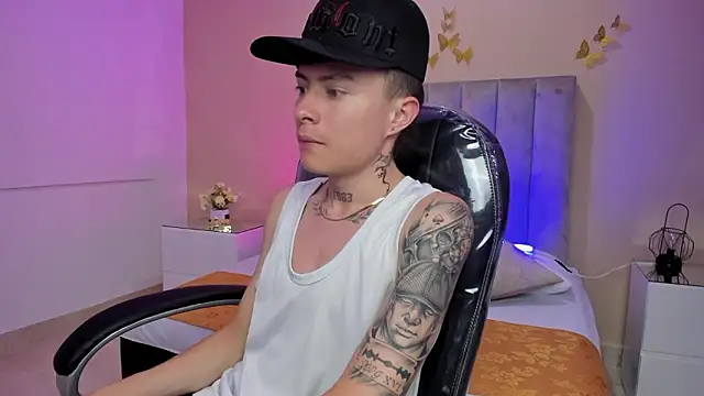 Nascary Fox online show from February 2026 07:23:02 PM