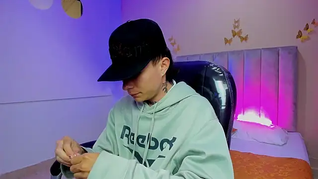 Nascary Fox online show from February 2026 02:08:02 PM