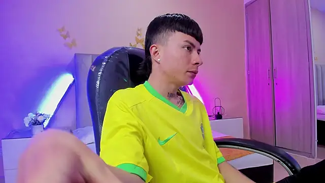 Nascary Fox online show from January 2026 07:09:01 PM