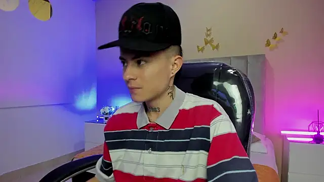 Nascary Fox online show from March 2026 07:51:01 PM