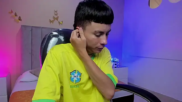 Nascary Fox online show from March 2026 01:01:02 PM