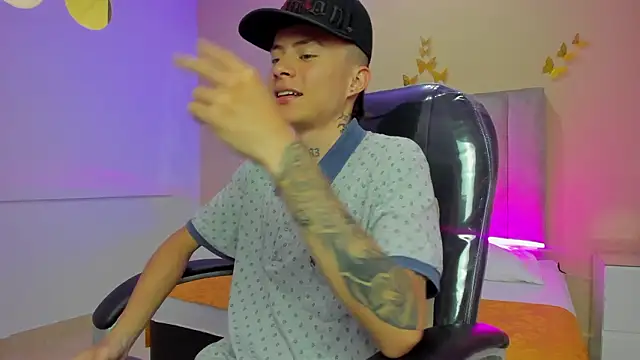 Nascary Fox online show from March 2026 07:40:02 PM