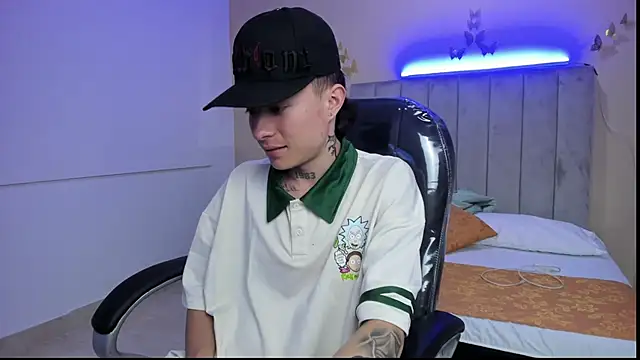 Nascary Fox online show from February 2026 07:54:02 PM