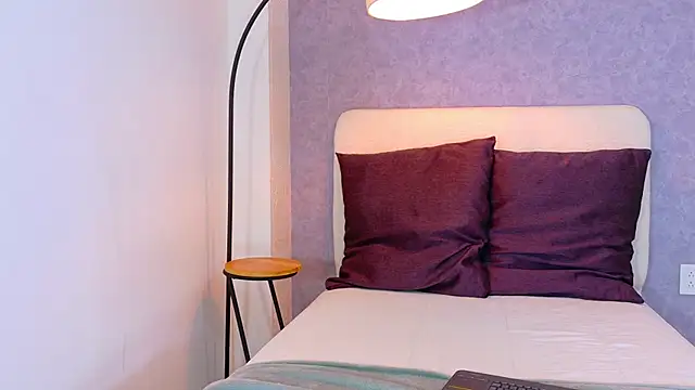 Tracielowe w online show from November 2025 03:29:03 AM