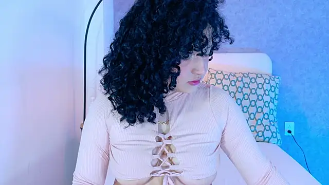 Tracielowe w online show from November 2025 03:32:02 AM