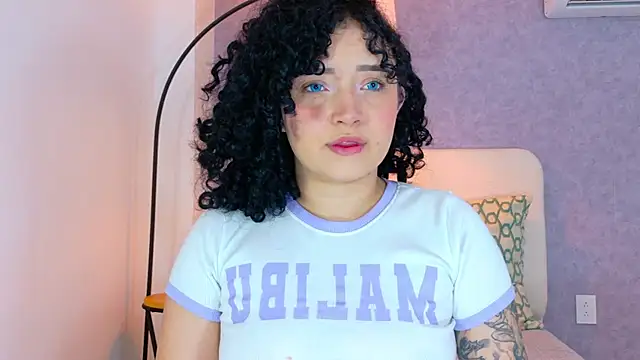 Tracielowe w online show from December 2025 03:40:02 AM