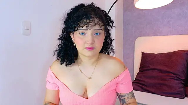 Tracielowe w online show from November 2025 03:32:02 AM