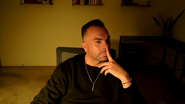 Snapshot of Ty_lerDavid chatting on November 2025 05:36:01 AM Ty lerDavid online show from November 2025 05:36:01 AM