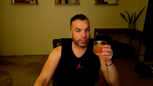 Snapshot of Ty_lerDavid chatting on November 2025 07:01:02 AM Ty lerDavid online show from November 2025 07:01:02 AM