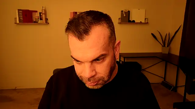 Snapshot of Ty_lerDavid chatting on November 2025 07:23:02 AM Ty lerDavid online show from November 2025 07:23:02 AM