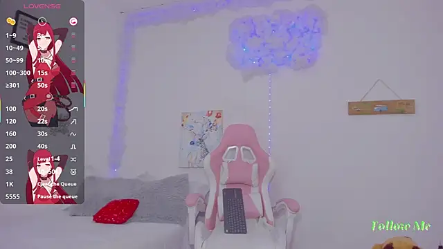 milfAaura online show from November 2025 01:49:01 AM