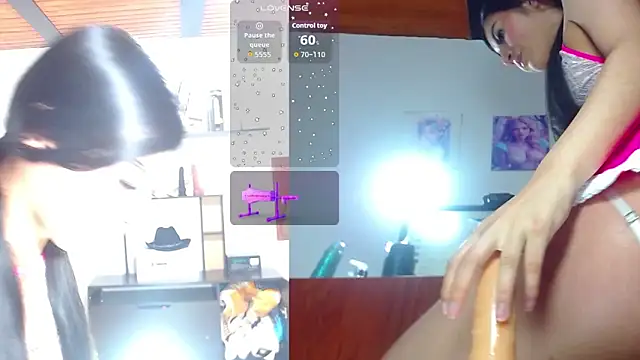 keily  funny online show from October 2025 11:23:01 AM