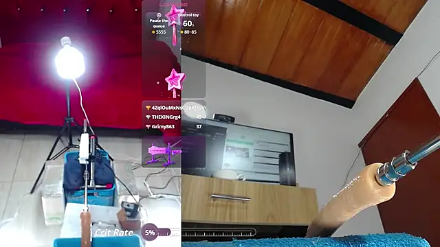 keily  funny online show from December 2025 03:39:02 PM