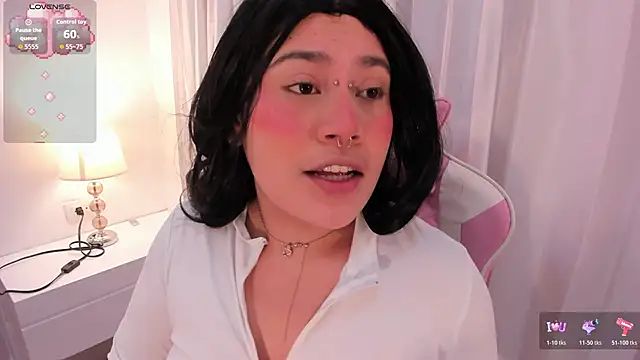 mia yeager online show from November 2025 03:18:02 AM