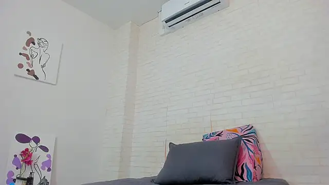 Snapshot of scarlett646 chatting on September 2025 03:10:02 AM scarlett646 online show from September 2025 03:10:02 AM