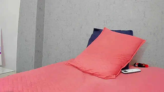 scarlett646 online show from October 2025 03:07:02 AM