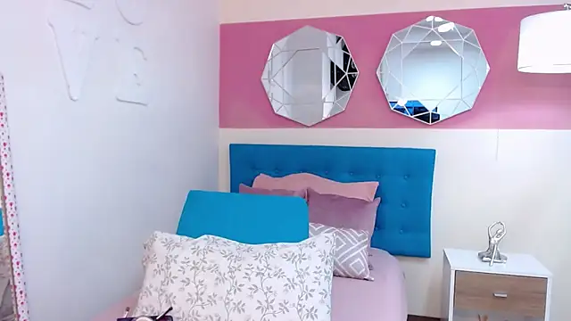 NicoletBlossom online show from March 2026 07:08:01 PM