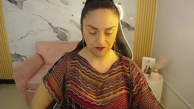 tamara ch1 online show from October 2025 03:16:01 AM