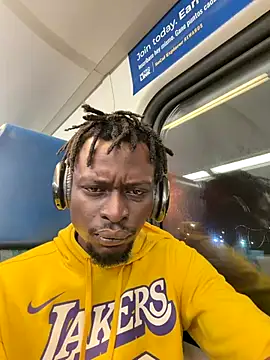 Vikehim online show from November 2025 03:43:01 AM