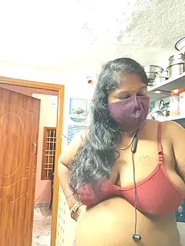 Snapshot of bakyasree143 chatting on February 2026 08:40:01 PM bakyasree143 online show from February 2026 08:40:01 PM