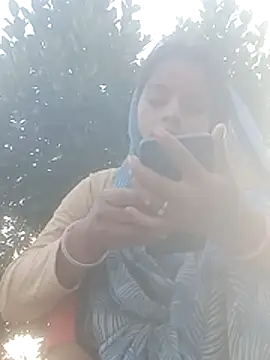 Sheema thakur online show from October 2025 01:29:01 AM