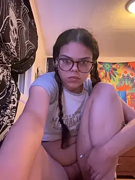 kykyloves online show from September 2025 02:45:02 AM