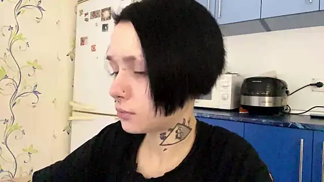 CandaceBlaze online show from October 2025 08:09:02 PM