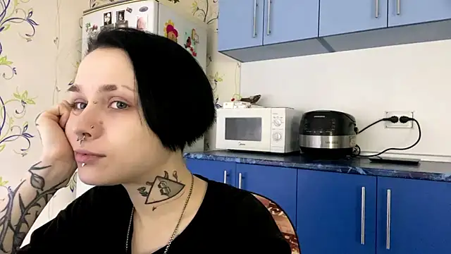 CandaceBlaze online show from October 2025 08:21:01 PM