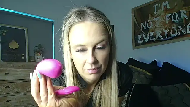 imyourgoodgirl69 online show from March 2026 04:03:01 AM