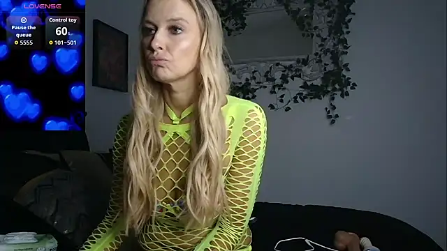 imyourgoodgirl69 online show from March 2026 06:38:02 AM