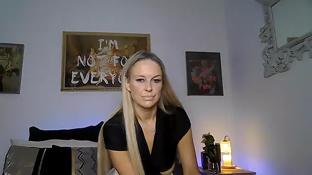 imyourgoodgirl69 online show from March 2026 12:32:01 PM